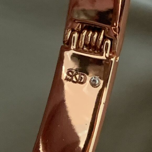 Stella & Dot Small Rebel Bangle Bracelet Rose Gold "You Do You" Quote Hinge NWOT - Picture 3 of 16